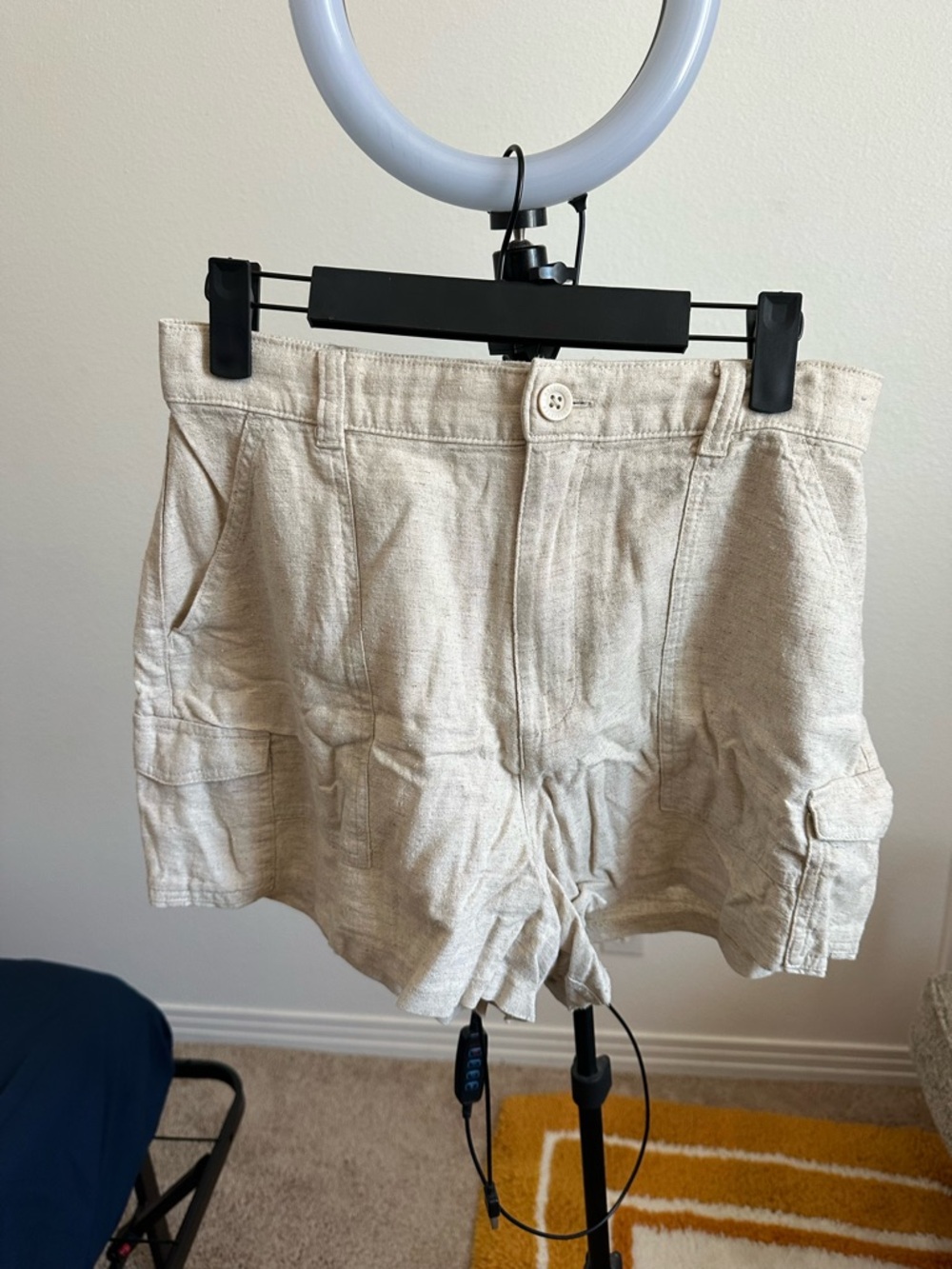 Hollister Cream Cargo Utility Shorts